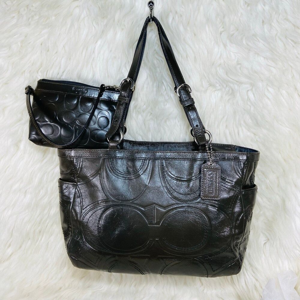 Coach Gallery Stitch Patent East West Tote bag